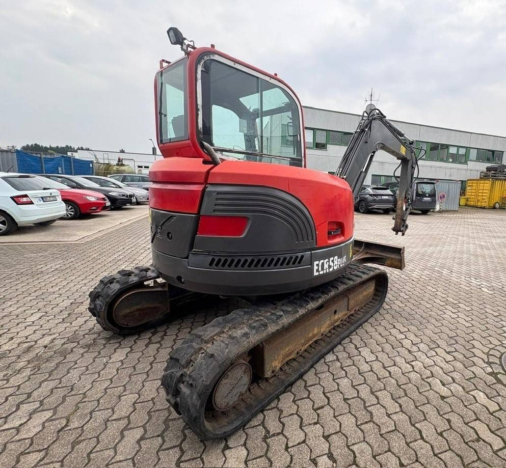 Volvo ECR 58 - Máy xúc mini: hình 3 Volvo ECR 58 - Máy xúc mini: hình 3