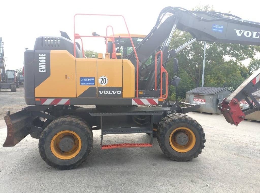Volvo EW 160 E - Máy xúc bánh lốp: hình 5 Volvo EW 160 E - Máy xúc bánh lốp: hình 5