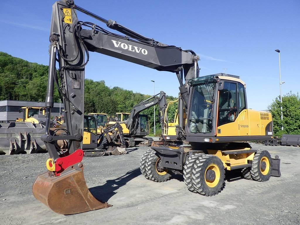 Volvo EW 180 C - Máy xúc bánh lốp: hình 1 Volvo EW 180 C - Máy xúc bánh lốp: hình 1