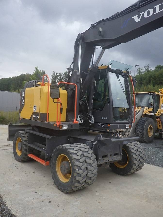 Volvo EWR 170 E - Máy xúc bánh lốp: hình 4 Volvo EWR 170 E - Máy xúc bánh lốp: hình 4