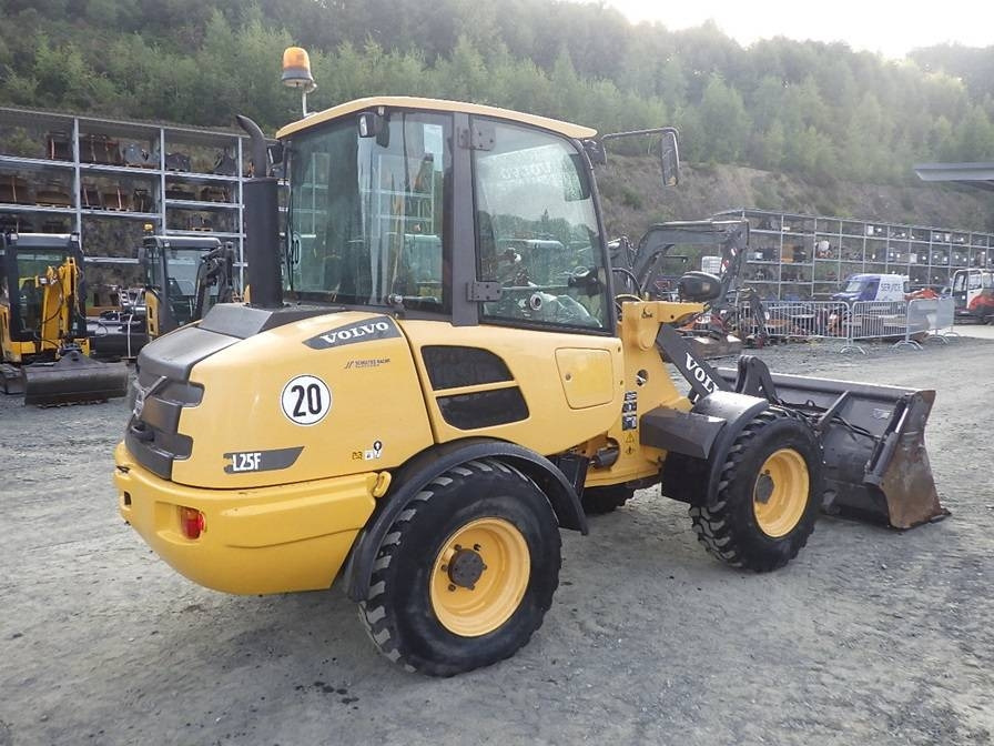 Volvo L 25 F - Máy xúc lật bánh lốp: hình 4 Volvo L 25 F - Máy xúc lật bánh lốp: hình 4