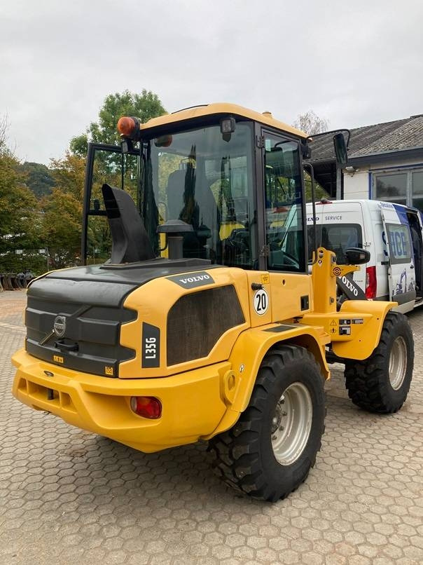 Volvo L 35 G - Máy xúc lật bánh lốp: hình 4 Volvo L 35 G - Máy xúc lật bánh lốp: hình 4