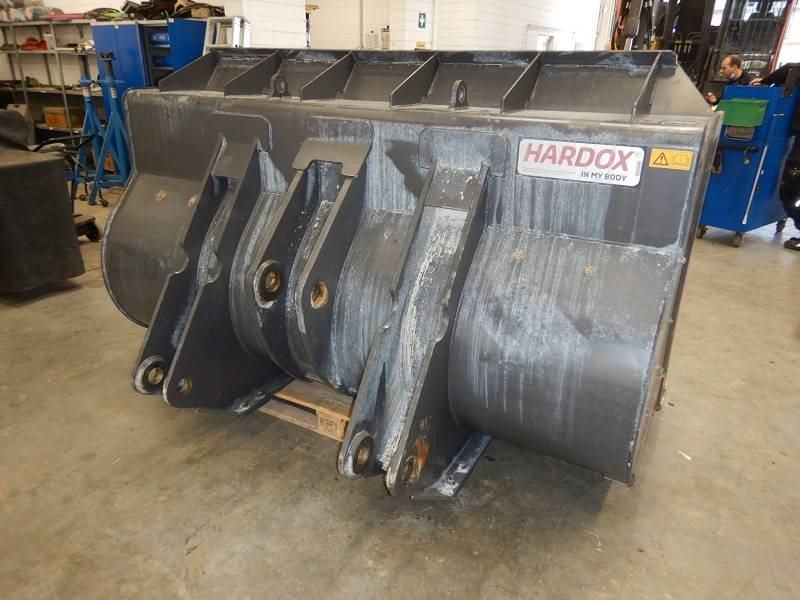 Volvo Schaufel Festanbau für L60H, L70H - Gầu cho Máy móc xây dựng: hình 3 Volvo Schaufel Festanbau für L60H, L70H - Gầu cho Máy móc xây dựng: hình 3