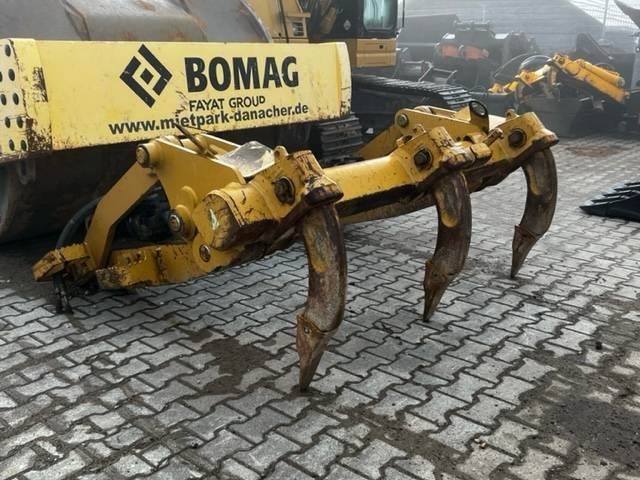 CAT Ripper für CAT 973D - Máy xúc lật bánh xích: hình 1 CAT Ripper für CAT 973D - Máy xúc lật bánh xích: hình 1