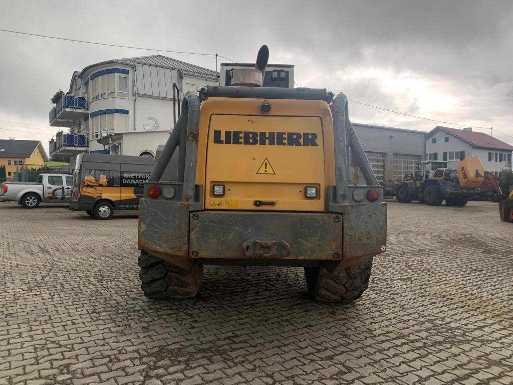 Liebherr L 576 - Máy xúc lật bánh lốp: hình 4 Liebherr L 576 - Máy xúc lật bánh lốp: hình 4