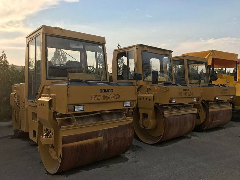 Bomag BW161AD-2 - Máy lăn đường: hình 2 Bomag BW161AD-2 - Máy lăn đường: hình 2