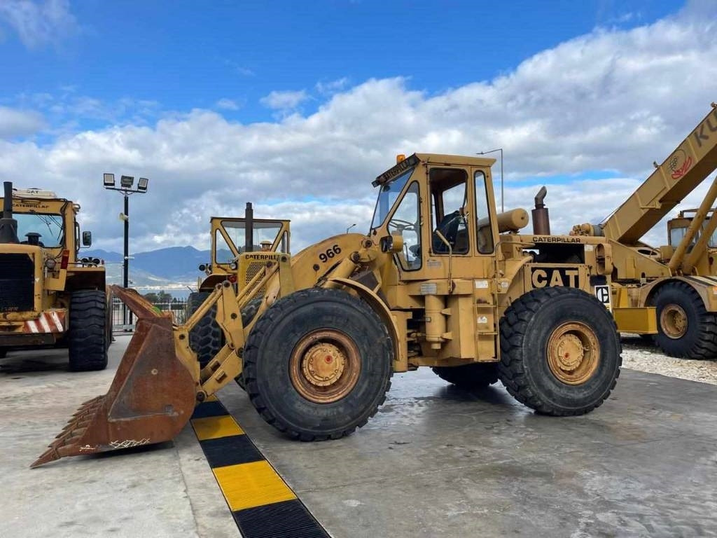 Máy xúc lật bánh lốp CAT 966 C: hình 10