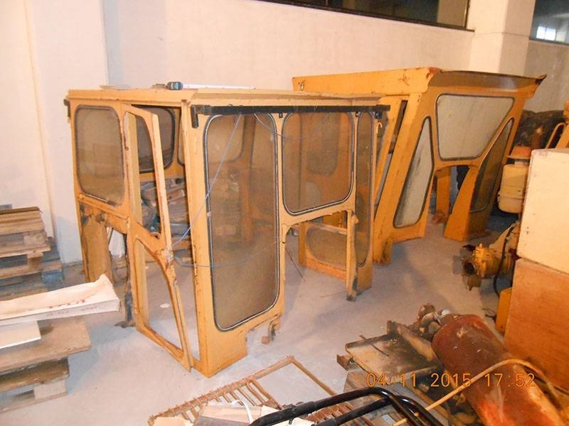CAT CABIN FOR CATERPILLAR D7G/F/E - Cabin cho Máy móc xây dựng: hình 1 CAT CABIN FOR CATERPILLAR D7G/F/E - Cabin cho Máy móc xây dựng: hình 1