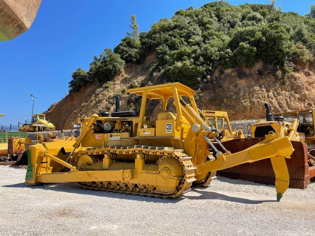 CAT D 9 G - Máy ủi: hình 3 CAT D 9 G - Máy ủi: hình 3