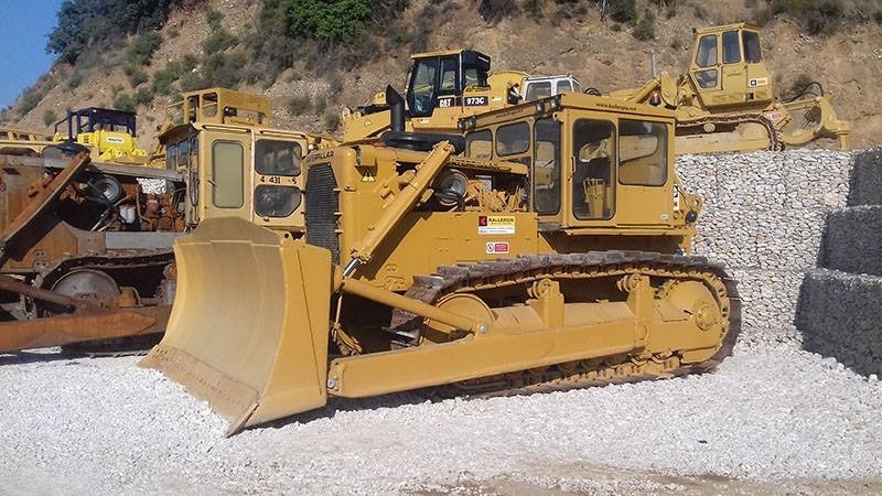 CAT D9G - Máy ủi: hình 2 CAT D9G - Máy ủi: hình 2
