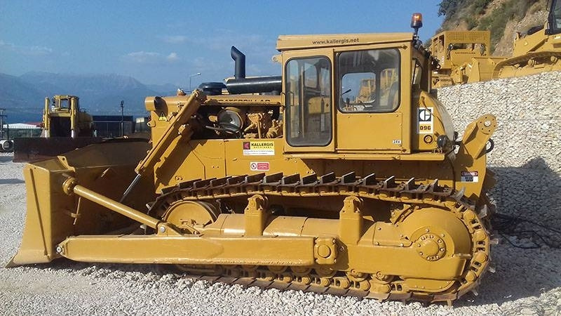CAT D9G - Máy ủi: hình 5 CAT D9G - Máy ủi: hình 5
