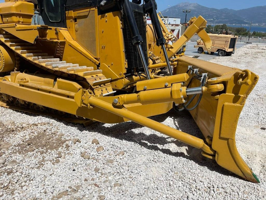 Máy ủi CAT D9N: hình 10