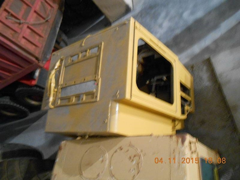 CAT ORIGINAL CAT 988B RESTORE CABIN - Cabin cho Máy móc xây dựng: hình 2 CAT ORIGINAL CAT 988B RESTORE CABIN - Cabin cho Máy móc xây dựng: hình 2
