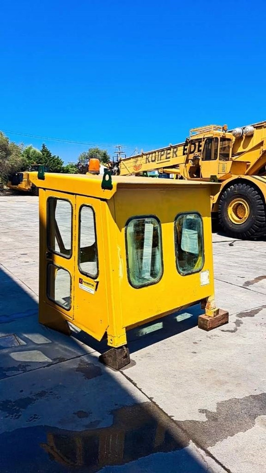 CAT ROPS ΚΑΜΠΙΝΑ ΓΙΑ 966C/950C/980B - Cabin cho Máy móc xây dựng: hình 5 CAT ROPS ΚΑΜΠΙΝΑ ΓΙΑ 966C/950C/980B - Cabin cho Máy móc xây dựng: hình 5
