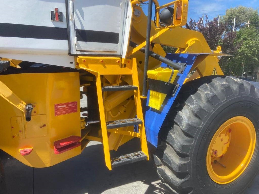 Máy xúc lật bánh lốp International 520A: hình 9 Máy xúc lật bánh lốp International 520A: hình 9