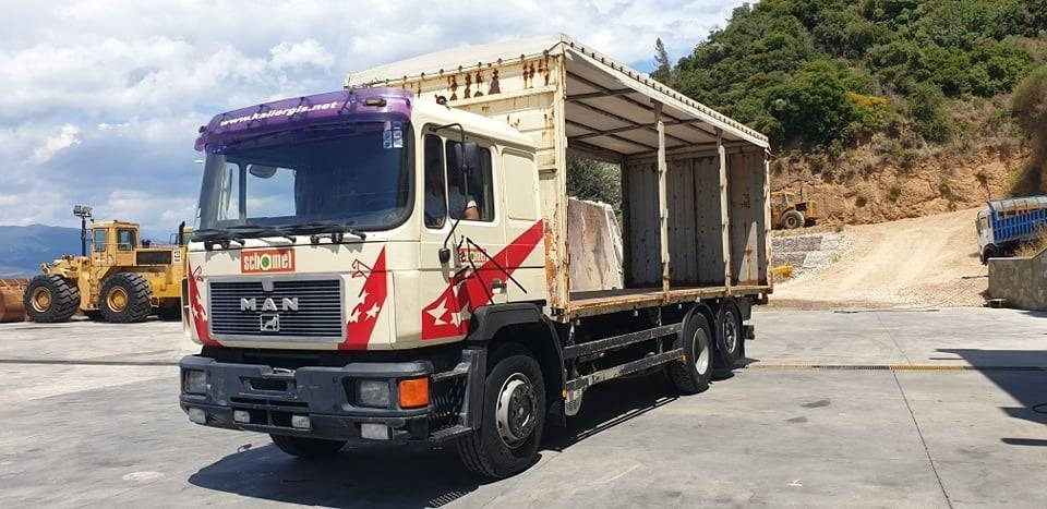 Xe tải thùng mui bạt MAN 26.422: hình 6 Xe tải thùng mui bạt MAN 26.422: hình 6