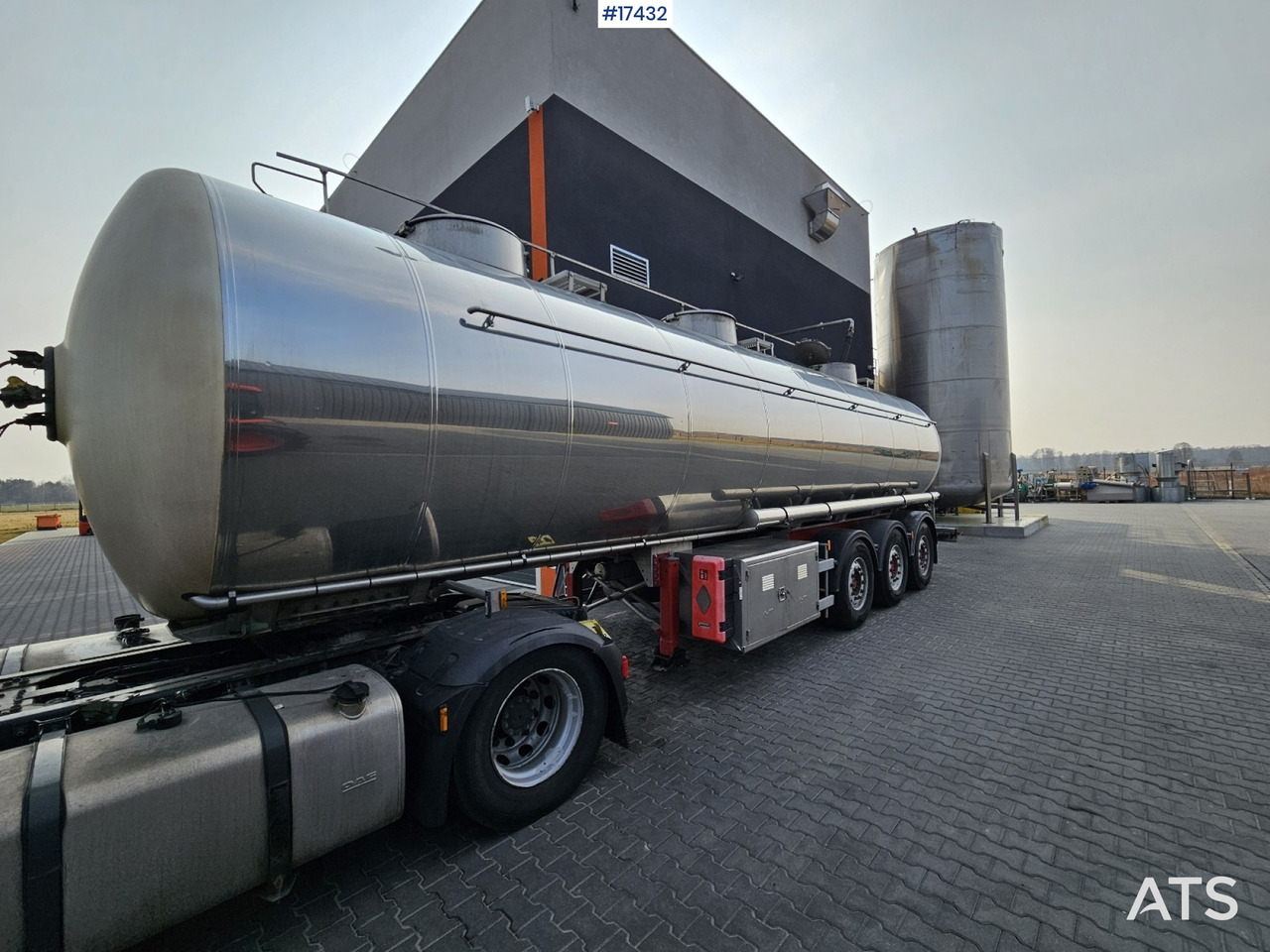 2006 Magyar SR34 food tanker - Sơ mi rơ moóc bồn: hình 2 2006 Magyar SR34 food tanker - Sơ mi rơ moóc bồn: hình 2