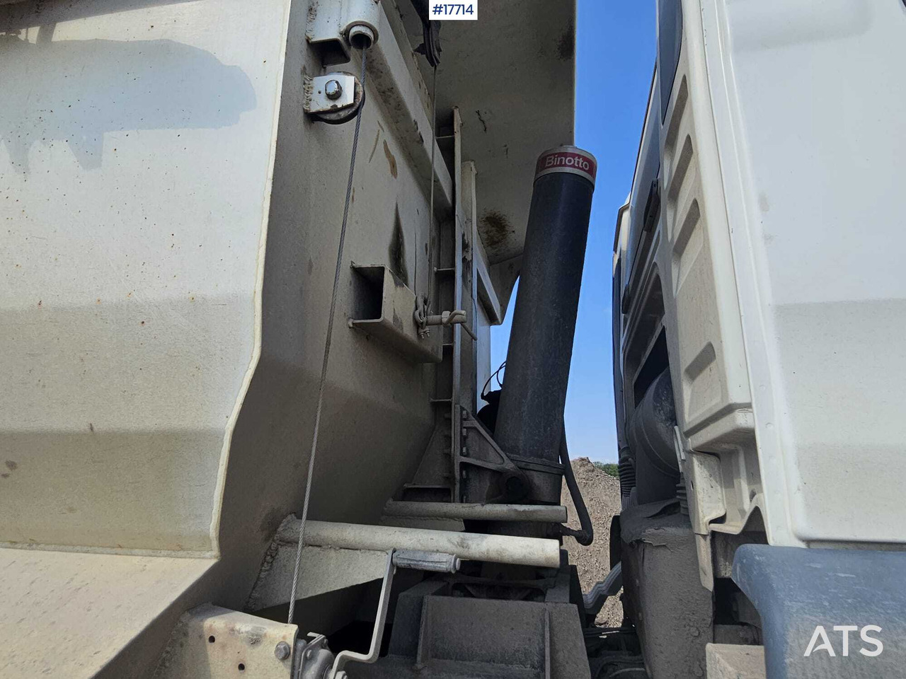 Xe ben 2009 MAN TGS 41.440: hình 18 Xe ben 2009 MAN TGS 41.440: hình 18