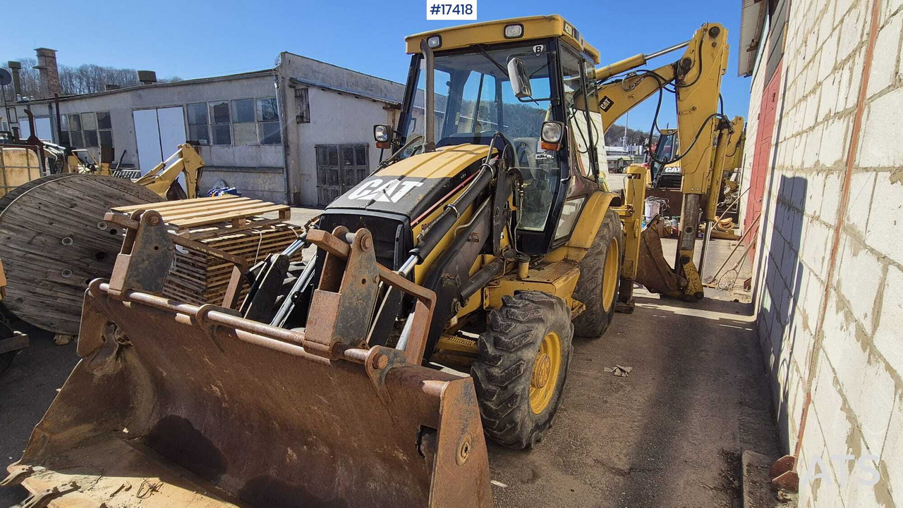 Backhoe loader CATERPILLAR 428 D 4x4 (2004) - Máy xúc trước múc sau: hình 1 Backhoe loader CATERPILLAR 428 D 4x4 (2004) - Máy xúc trước múc sau: hình 1