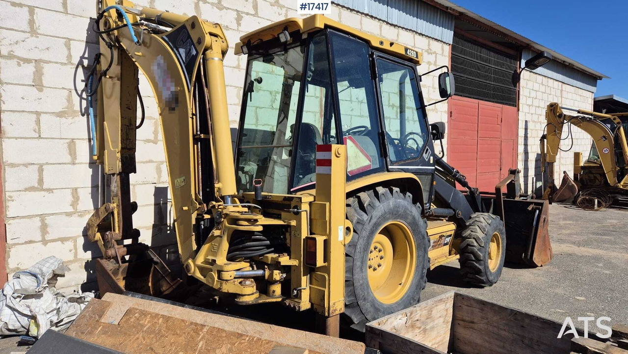 Backhoe loader CATERPILLAR 428 D 4x4 (2004) - Máy xúc trước múc sau: hình 5 Backhoe loader CATERPILLAR 428 D 4x4 (2004) - Máy xúc trước múc sau: hình 5