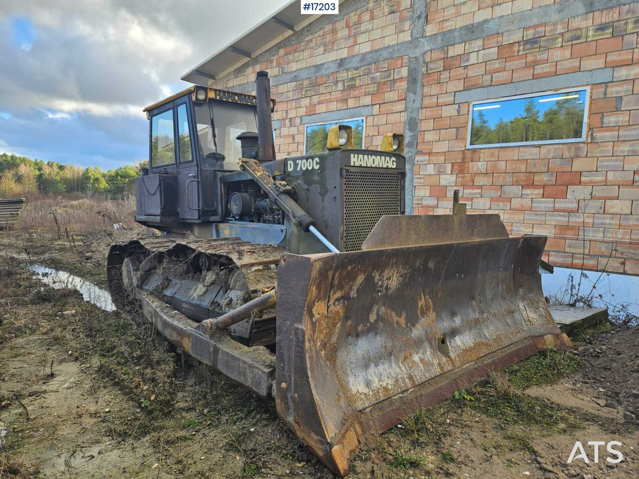 Bulldozer HANOMAG D700 C (1991) - Máy ủi: hình 2 Bulldozer HANOMAG D700 C (1991) - Máy ủi: hình 2