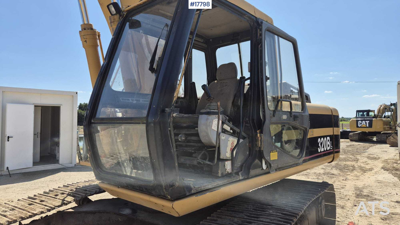 Máy xúc bánh xích Crawler excavator JCB JS 220 LONG 16m (1997): hình 19