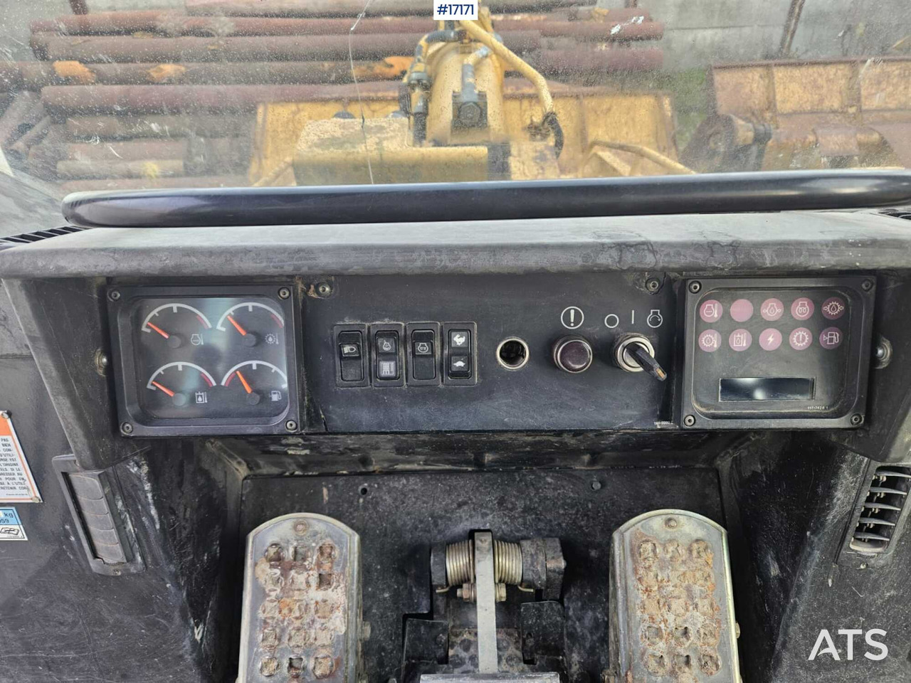 Máy xúc lật bánh xích Crawler loader CAT 963C (2001): hình 16