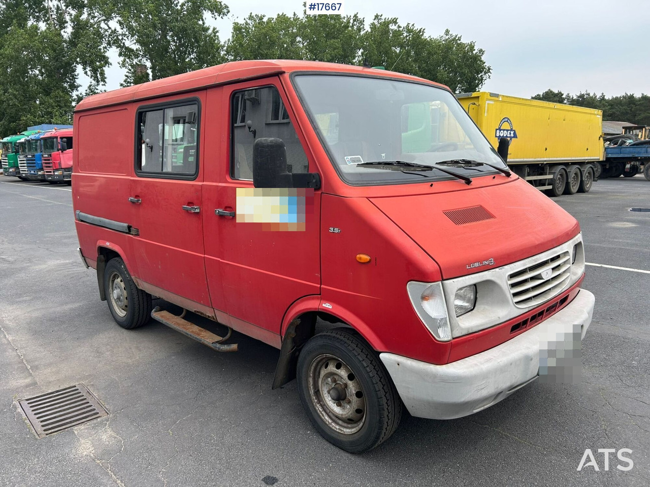 Delivery van Lublin 3 (2005) - Xe van chở khách: hình 1 Delivery van Lublin 3 (2005) - Xe van chở khách: hình 1