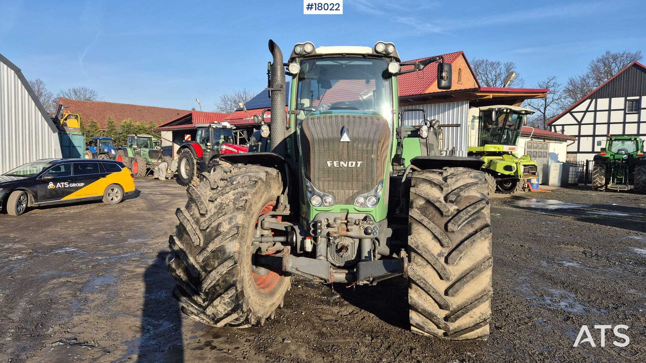 FENDT 933 Vario agricultural tractor (2015) - Máy cày: hình 2 FENDT 933 Vario agricultural tractor (2015) - Máy cày: hình 2