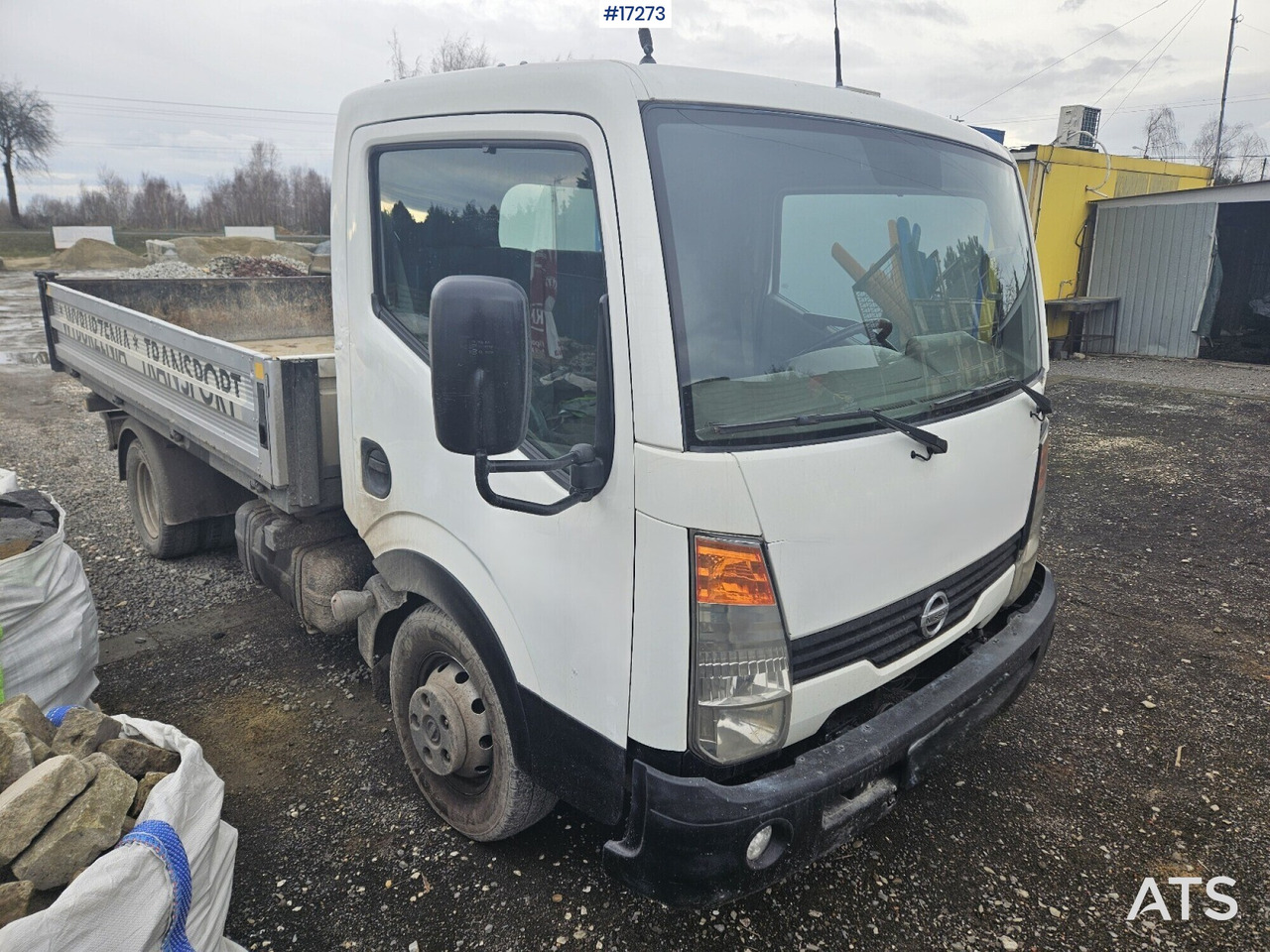 NISSAN CABSTAR dump truck (2007) - Xe ben: hình 2 NISSAN CABSTAR dump truck (2007) - Xe ben: hình 2
