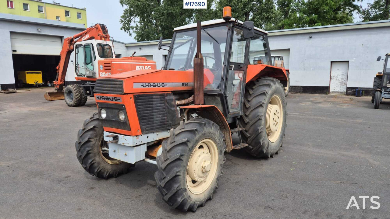 URSUS 914 tractor (1989) - Máy cày: hình 1 URSUS 914 tractor (1989) - Máy cày: hình 1