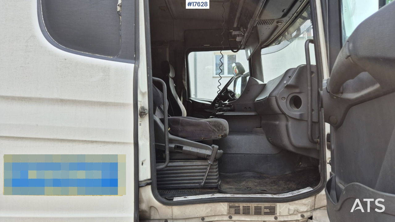 Xe đầu kéo 2000 Scania 124 L 400: hình 9