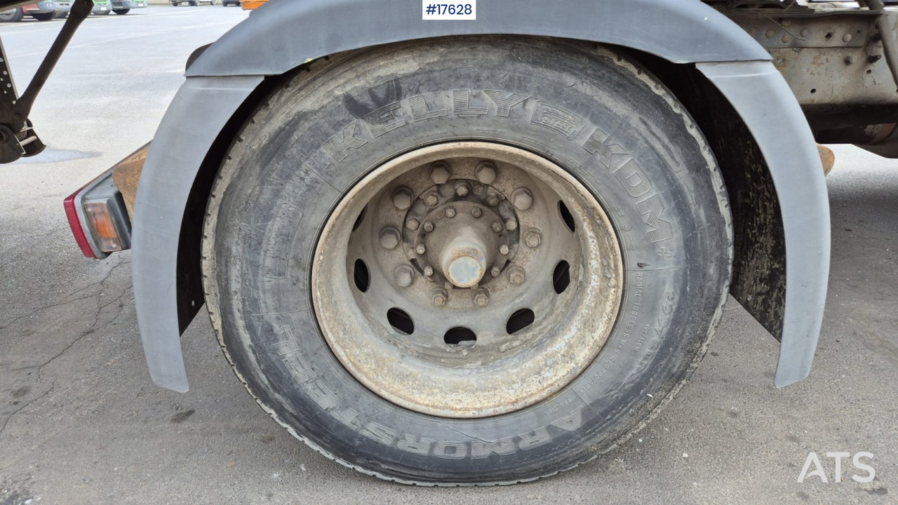 Xe đầu kéo 2000 Scania 124 L 400: hình 13