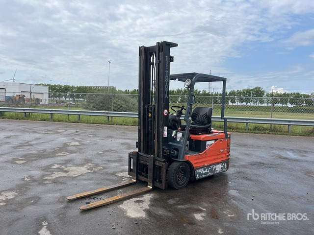 1993 Toyota 5FBE15 Electric Forklift - Xe nâng điện: hình 1 1993 Toyota 5FBE15 Electric Forklift - Xe nâng điện: hình 1