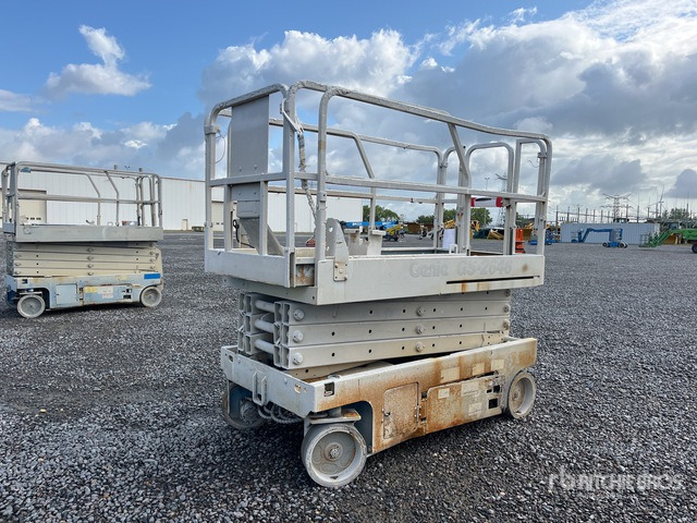2008 Genie GS-2646 Electric Scissor Lift - Máy nâng người hình kéo: hình 2 2008 Genie GS-2646 Electric Scissor Lift - Máy nâng người hình kéo: hình 2