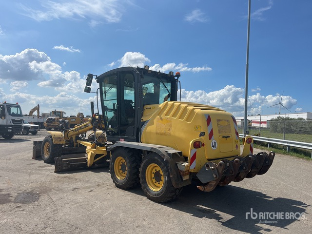 2012 New Holland F106.7A AWD Motor Grader - Dàn băm cỏ/ Mulcher: hình 3 2012 New Holland F106.7A AWD Motor Grader - Dàn băm cỏ/ Mulcher: hình 3