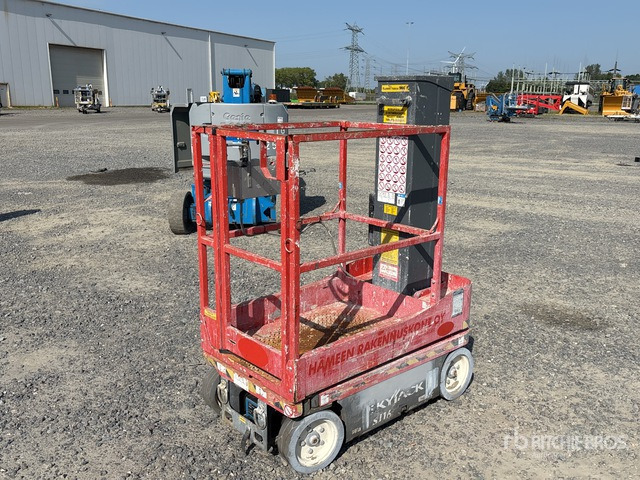 2014 Skyjack SJ16 Vertical Mast Lift - Máy nâng người thẳng đứng: hình 4 2014 Skyjack SJ16 Vertical Mast Lift - Máy nâng người thẳng đứng: hình 4