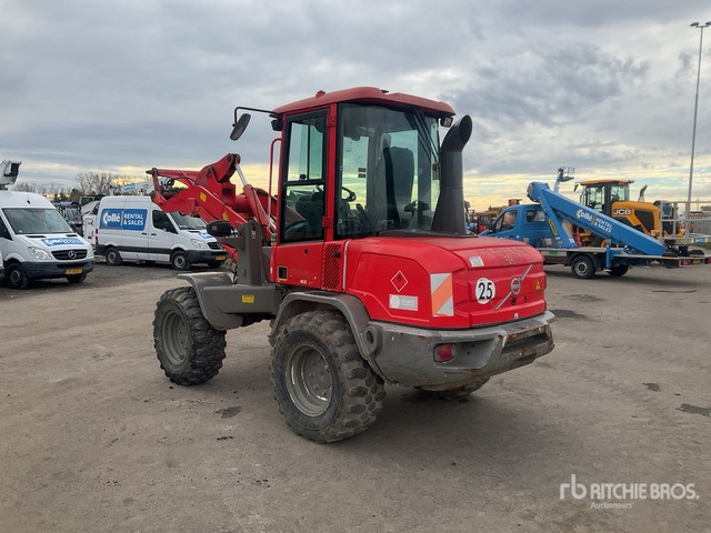 2015 Volvo L30G Wheel Loader - Máy xúc lật bánh lốp: hình 5 2015 Volvo L30G Wheel Loader - Máy xúc lật bánh lốp: hình 5