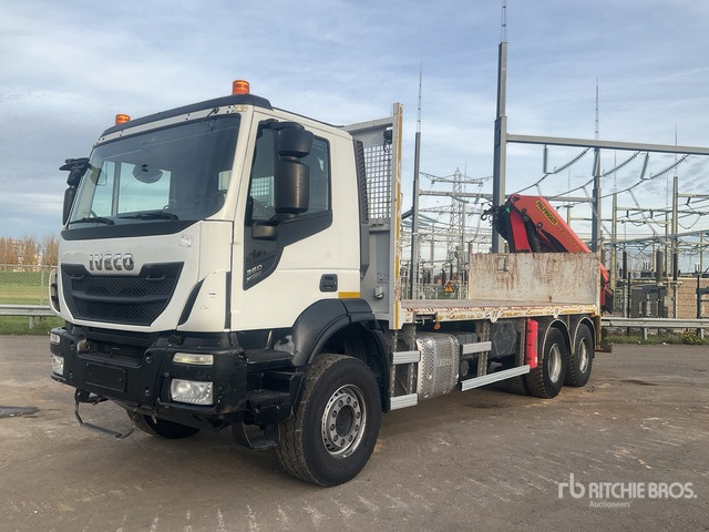 2018 Iveco 260T36 2018 Palfinger PK22002-EH Artic ... Flatbed Truck with Crane - Xe tải thùng lửng/ Phẳng, Xe cẩu tự hành: hình 2 2018 Iveco 260T36 2018 Palfinger PK22002-EH Artic ... Flatbed Truck with Crane - Xe tải thùng lửng/ Phẳng, Xe cẩu tự hành: hình 2