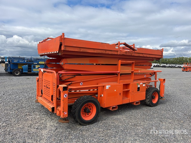2018 Skyjack SJ9250 4x4 Diesel Scissor Lift - Máy nâng người hình kéo: hình 2 2018 Skyjack SJ9250 4x4 Diesel Scissor Lift - Máy nâng người hình kéo: hình 2