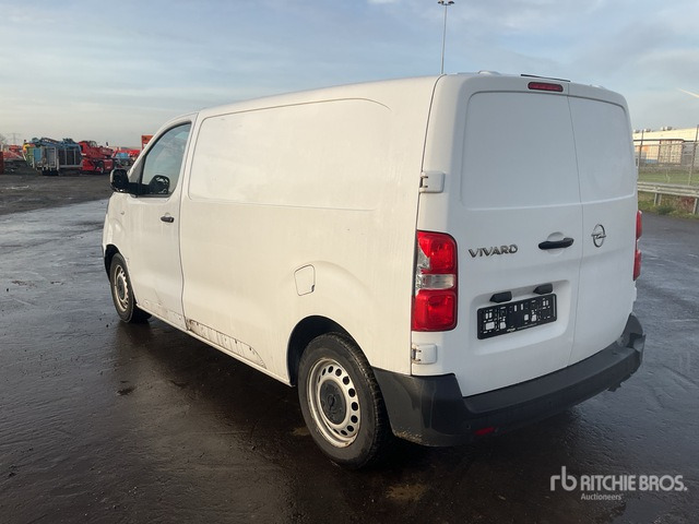2022 Opel Vivaro Passenger Van - Xe bus mini, Xe van chở khách: hình 3 2022 Opel Vivaro Passenger Van - Xe bus mini, Xe van chở khách: hình 3