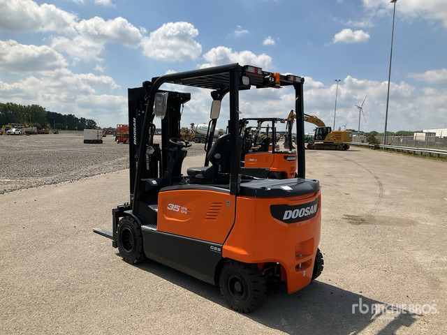 2024 Doosan B35X-7 PLUS (Unused) Electric Forklift - Xe nâng điện: hình 3 2024 Doosan B35X-7 PLUS (Unused) Electric Forklift - Xe nâng điện: hình 3