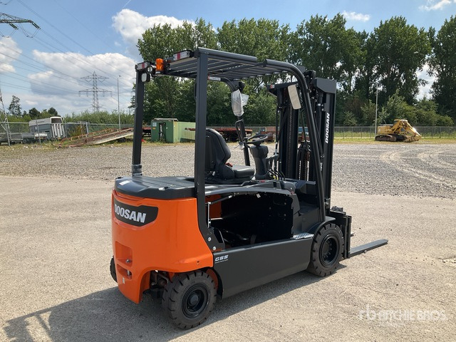 2024 Doosan B35X-7 PLUS (Unused) Electric Forklift - Xe nâng điện: hình 4 2024 Doosan B35X-7 PLUS (Unused) Electric Forklift - Xe nâng điện: hình 4