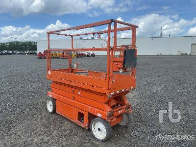 SKYJACK SJIII-3220 Electric - Máy nâng người hình kéo: hình 2 SKYJACK SJIII-3220 Electric - Máy nâng người hình kéo: hình 2