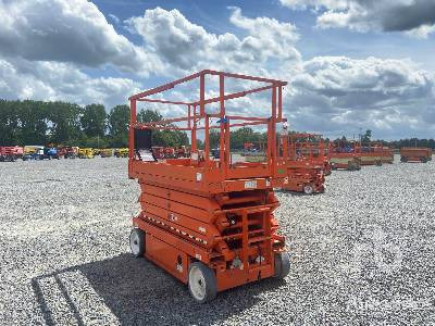 SKYJACK SJIII4632 Electric (Inoperable) - Máy nâng người hình kéo: hình 4 SKYJACK SJIII4632 Electric (Inoperable) - Máy nâng người hình kéo: hình 4