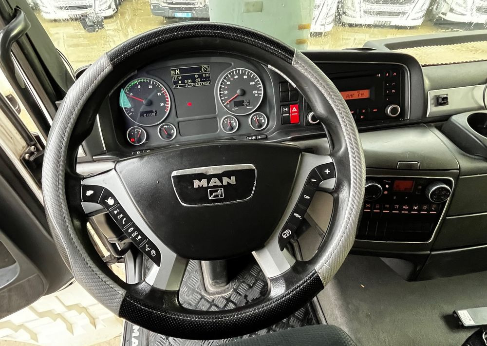 Cho thuê MAN TGX 26.440 // 2009 // Palfinger PK 12001EH Radio // Oś skrętna i podnoszona // MAN TGX 26.440 // 2009 // Palfinger PK 12001EH Radio // Oś skrętna i podnoszona //: hình 19 Cho thuê MAN TGX 26.440 // 2009 // Palfinger PK 12001EH Radio // Oś skrętna i podnoszona // MAN TGX 26.440 // 2009 // Palfinger PK 12001EH Radio // Oś skrętna i podnoszona //: hình 19