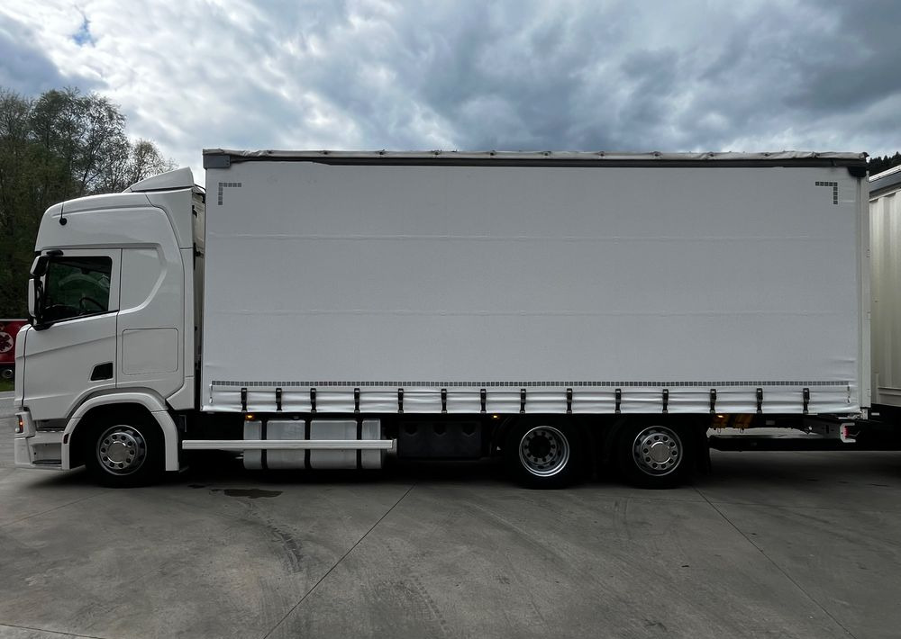 Scania R410 // 2018 // Retarder // Tandem 7.7+7.7 // Przyczepa Krone // Oś podnosozna // - Xe tải thùng mui bạt: hình 4 Scania R410 // 2018 // Retarder // Tandem 7.7+7.7 // Przyczepa Krone // Oś podnosozna // - Xe tải thùng mui bạt: hình 4