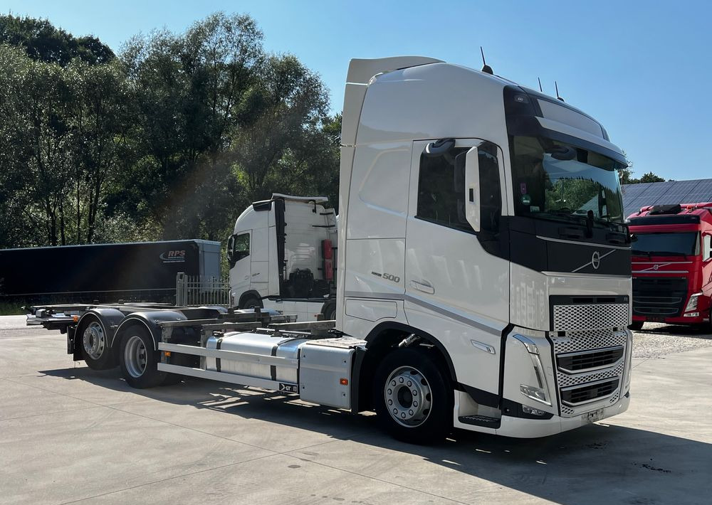 Volvo FH500 BDF 6x2 // Dolny zaczep // Euro 6 motor ! // New Face // XXL Cab // - Xe tải khung gầm: hình 2 Volvo FH500 BDF 6x2 // Dolny zaczep // Euro 6 motor ! // New Face // XXL Cab // - Xe tải khung gầm: hình 2