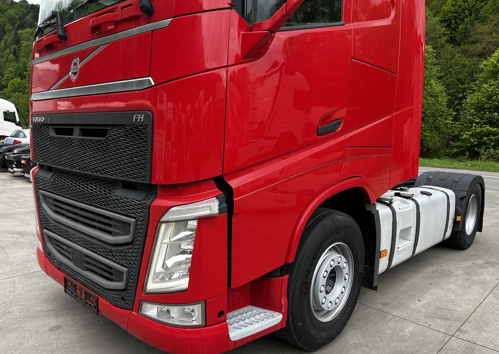 Volvo FH // Standard // 2018 // Duże zbiorniki // Klima postojowa // Radary // Idealny ! - Xe đầu kéo: hình 5 Volvo FH // Standard // 2018 // Duże zbiorniki // Klima postojowa // Radary // Idealny ! - Xe đầu kéo: hình 5