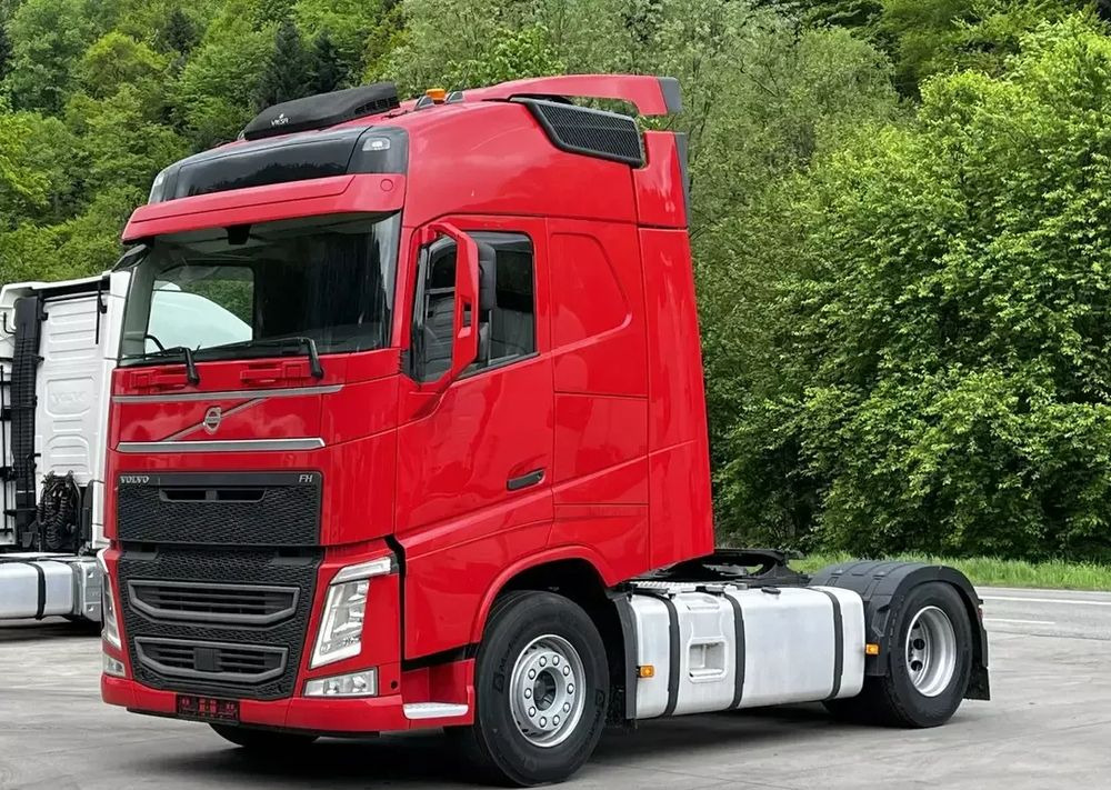 Volvo FH // Standard // 2018 // Duże zbiorniki // Klima postojowa // Radary // Idealny ! - Xe đầu kéo: hình 1 Volvo FH // Standard // 2018 // Duże zbiorniki // Klima postojowa // Radary // Idealny ! - Xe đầu kéo: hình 1